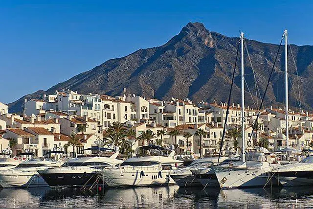 Holidays Banus Marbella